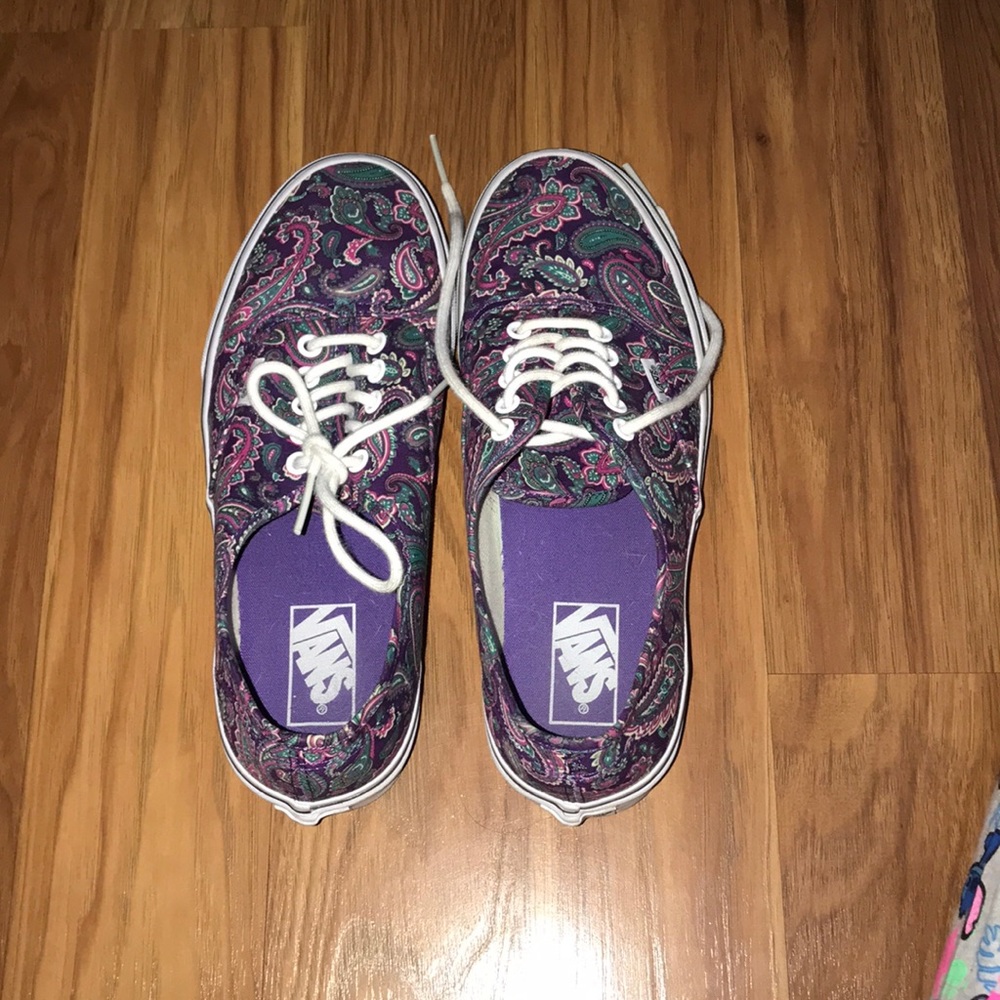 Floral vans